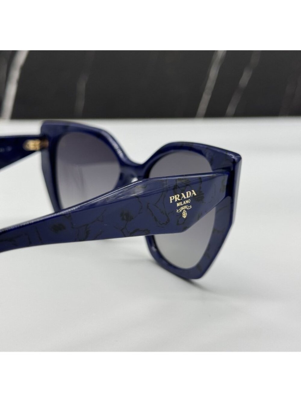NEW PRADA PR19ZS 18D5W1 SUNGLASSES PR 19ZS 18D5W1 BLUE WOMEN OVERSIZED SPR 19Z - Picture 6 of 11